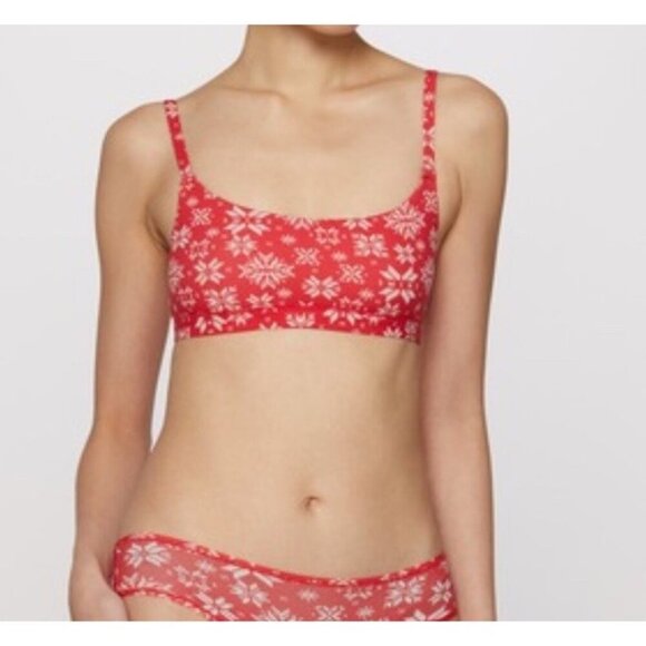 Skims Fits Everybody Bralette Red Snowflake Print Size S Holiday Soft Stretchy - Picture 1 of 6